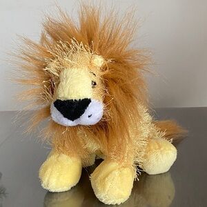 GANZ Webkinz Burly Lion plush beanie